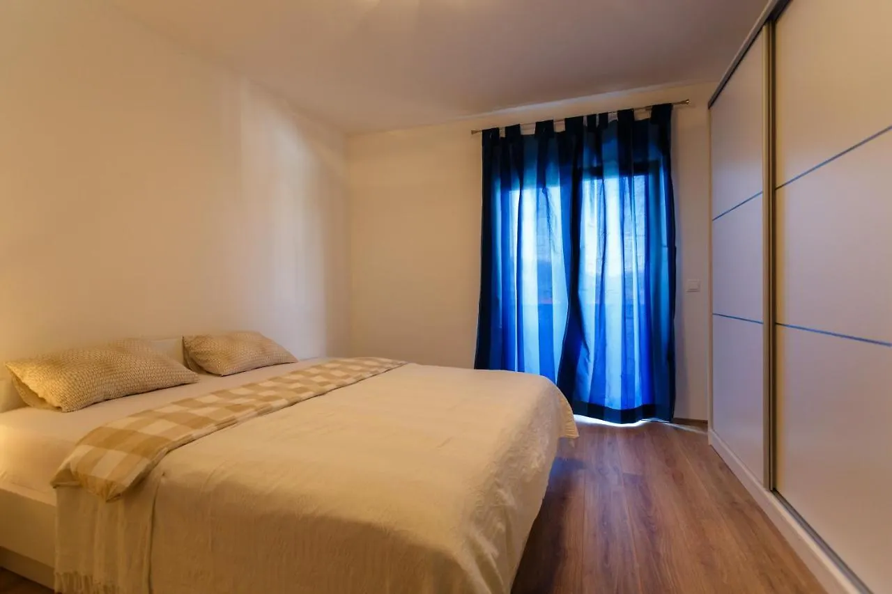 Villa Mirela Apartment Vrbnik