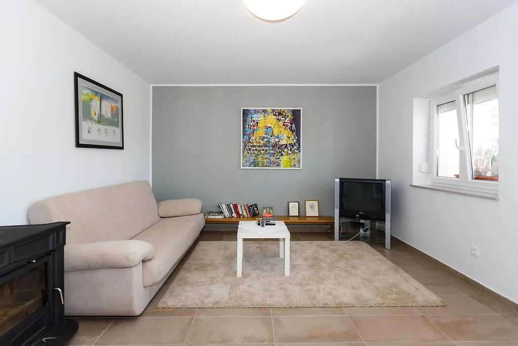 Villa Mirela Apartment Vrbnik