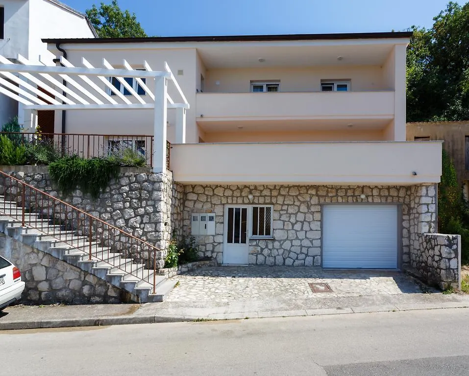 Villa Mirela Apartment Vrbnik 0*,