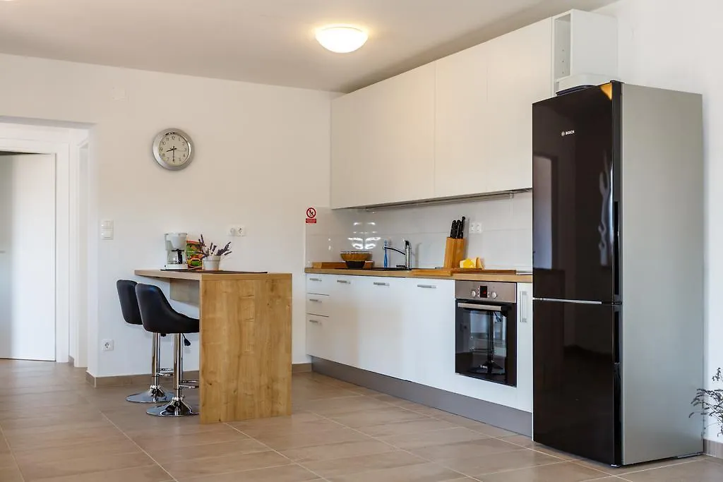 Villa Mirela Apartment Vrbnik Croatia