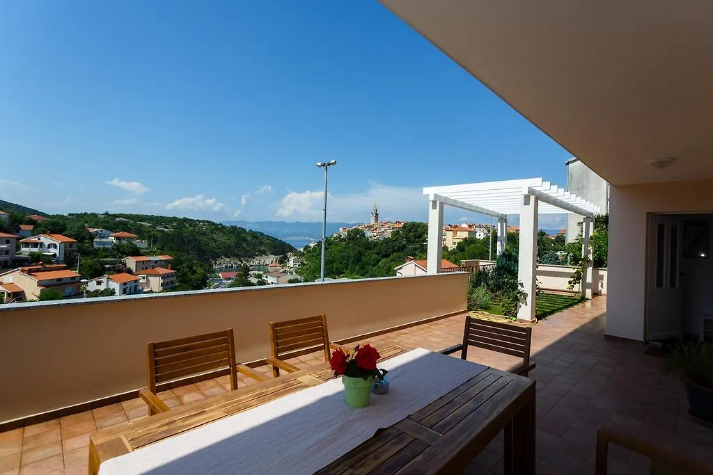 Villa Mirela Apartment Vrbnik Croatia