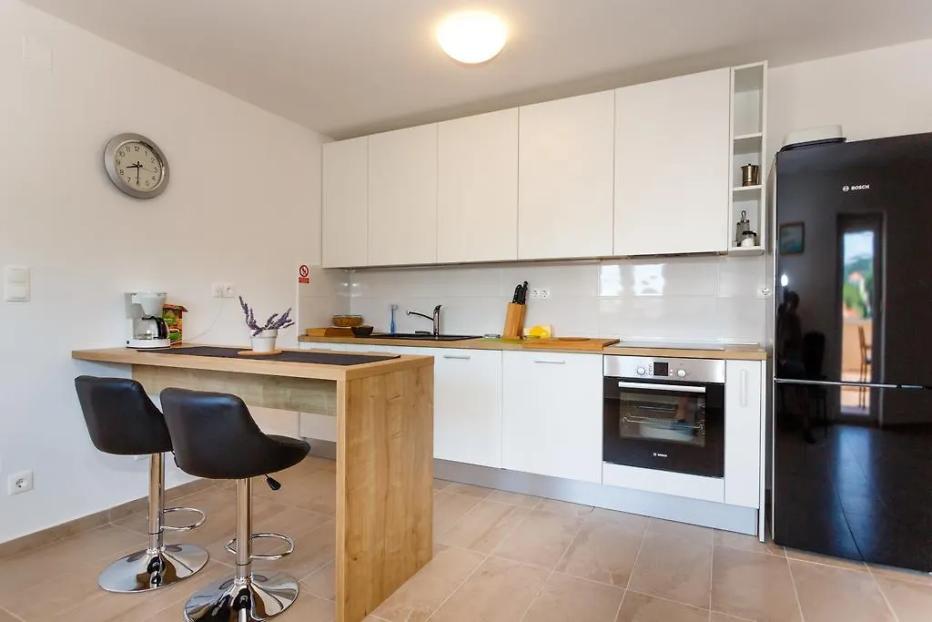 Villa Mirela Apartment Vrbnik 0*,  Croatia